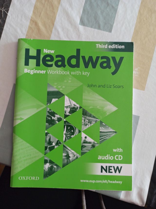 NEW HEADWAY BEGINNER KEY 9780194717434