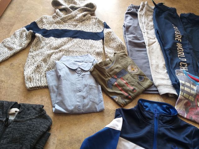 Pack ropa niño 3-4 años, 104cm. De regalo: guantes