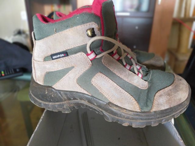 Botas de montaña Quechua 35