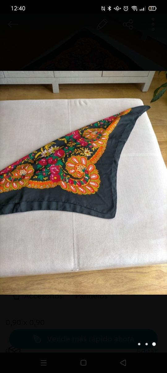 pañuelo traje regional