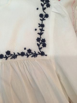 Camisa blancas con bordados 15-16