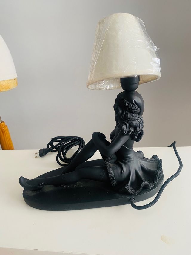 Preciosa lámpara pin Up