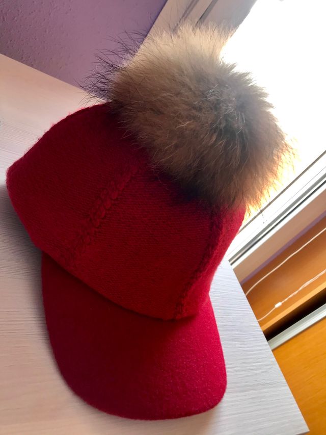 Gorra calentita de invierno con pompón
