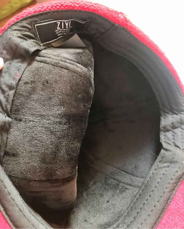 Gorra calentita de invierno con pompón