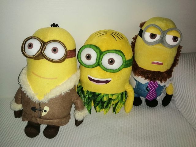 Minions de peluche