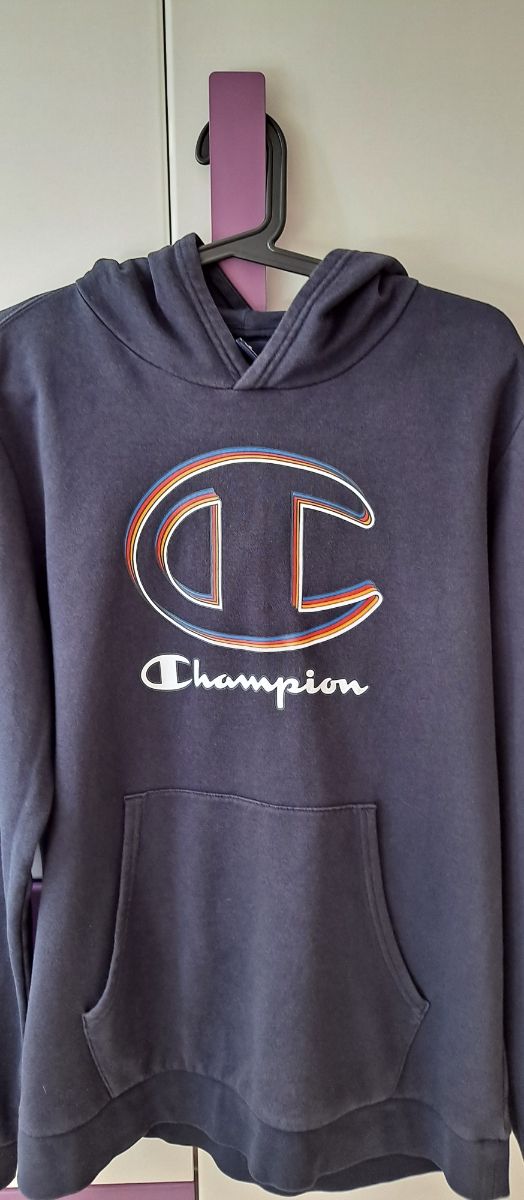 VENDO SUDADERA CHAMPION TALLA 15-16 AÑOS