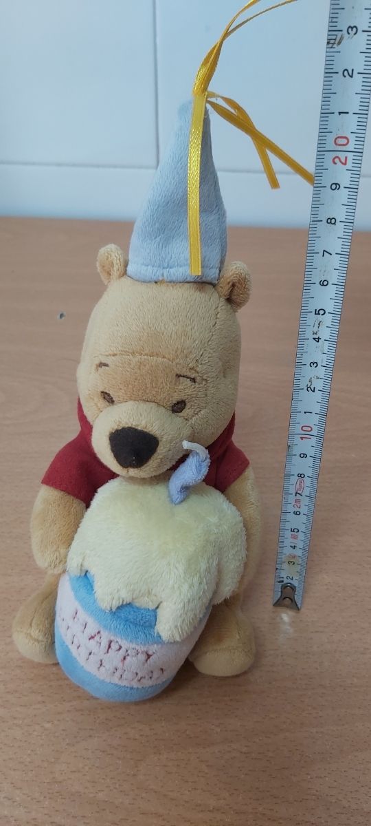 peluche winnie de pooh disneyland París