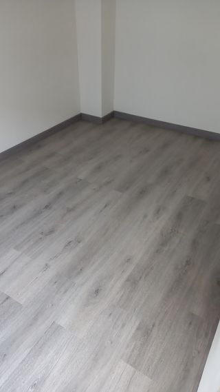 carpintero de madera con experiencia 