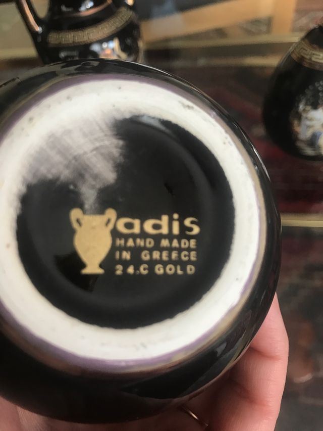 Colección de 5 jarrones pequeños griegos