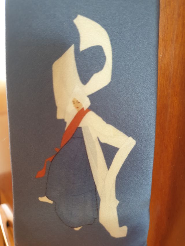 Corbata coreana de la diseñadora Kka Ma Jong