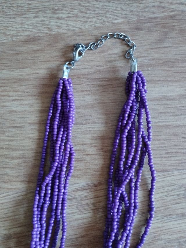 Conjunto de collar y pendientes