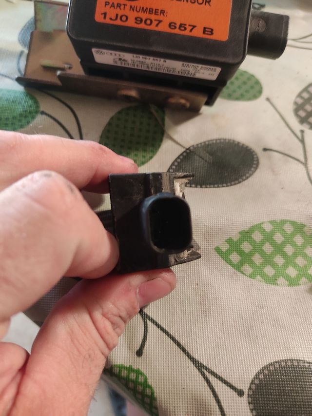 sensor ESP grupo VAG 1J0907651A