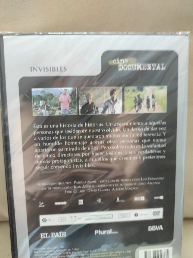 INVISIBLES (Cine documental)