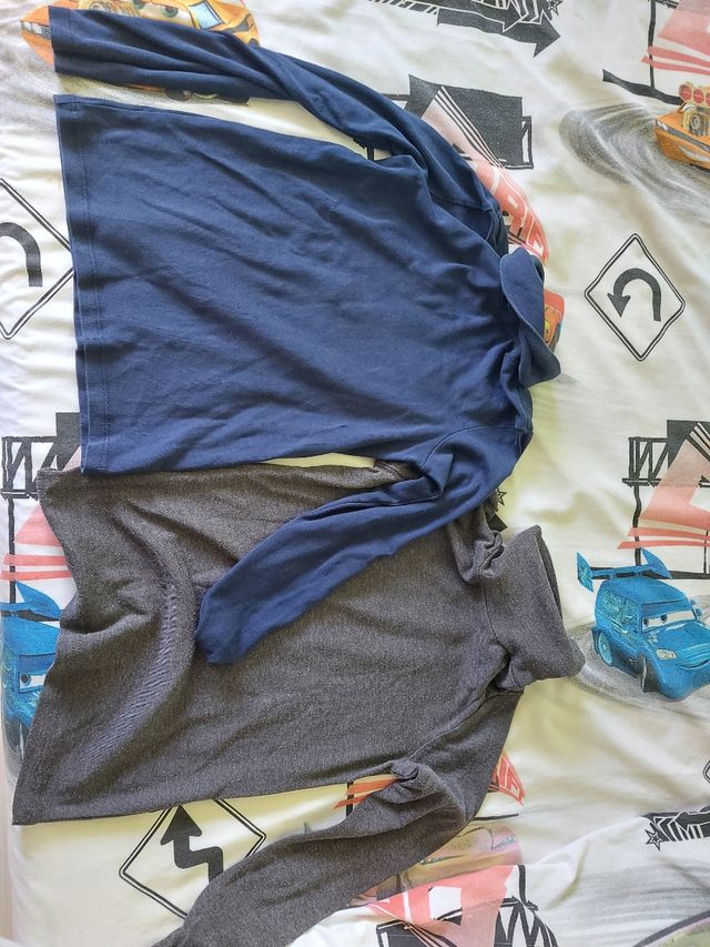 camiseta cuello alto