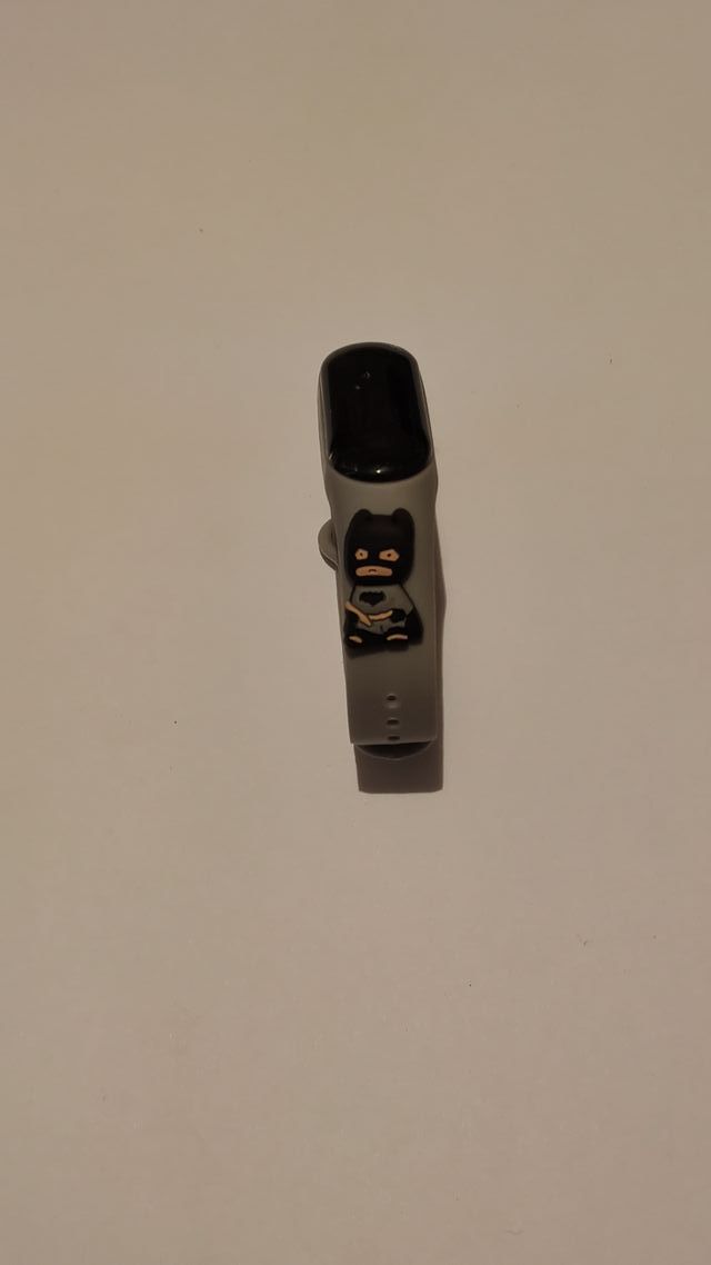 Reloj Digital LED lindo para niños BATMAN