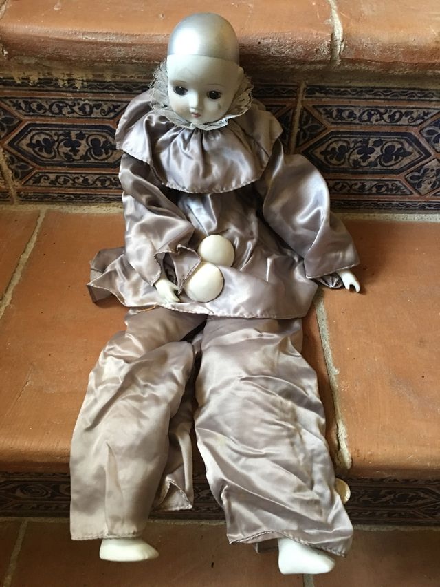 Pierrote de porcelana