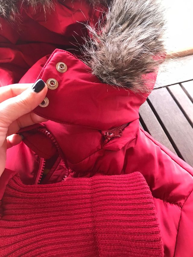 Plumas tipo bomber de color rojo T 42