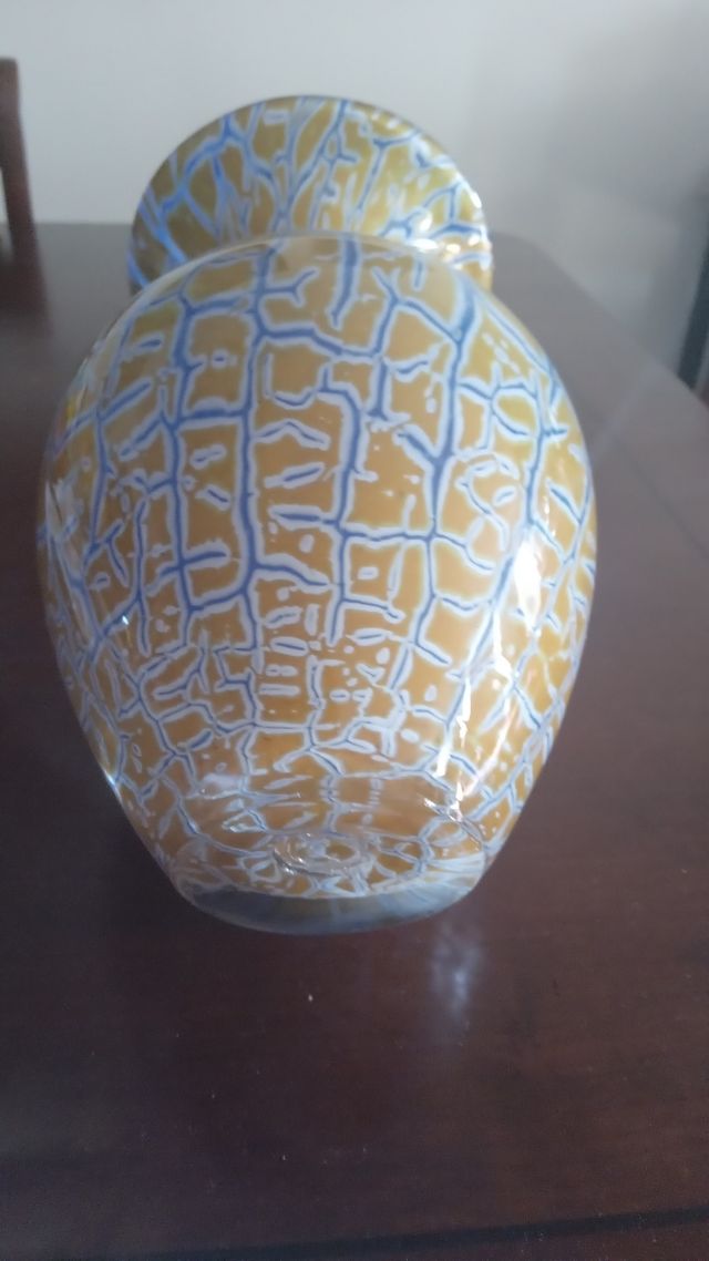 Jarròn de cristal hecho a mano