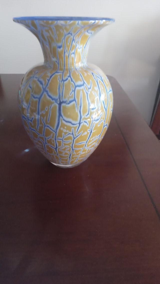 Jarròn de cristal hecho a mano