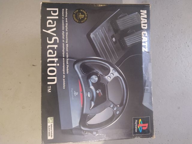 Play station 1 volante y pedales