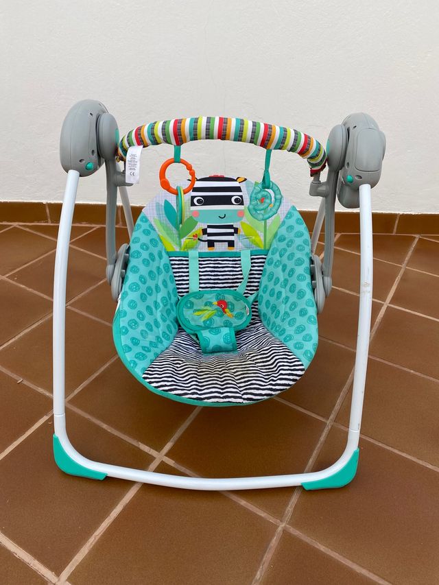 Columpio para bebés con motor 