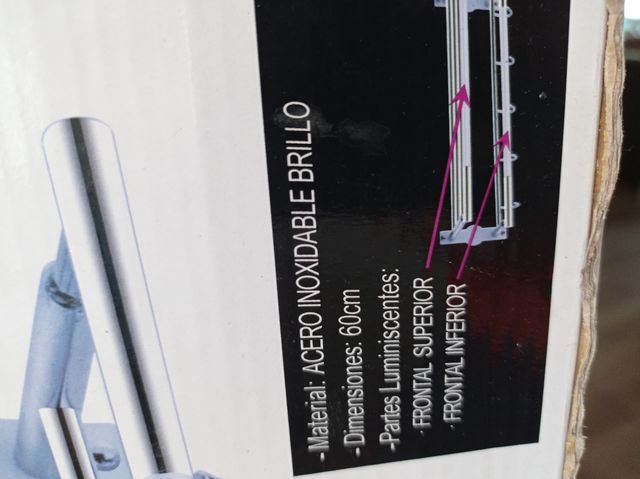 Toallero luminiscente