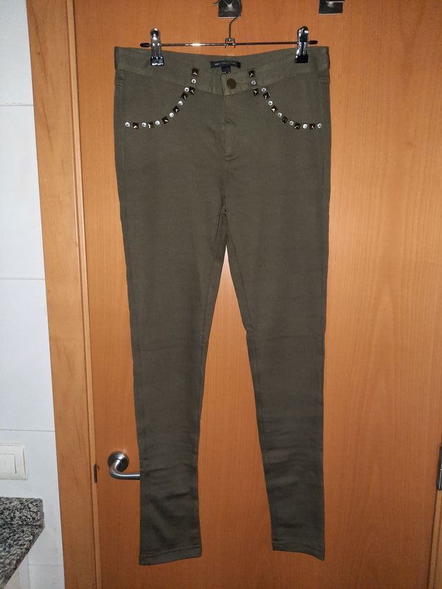 Pantalones leggings verde caqui a estrenar