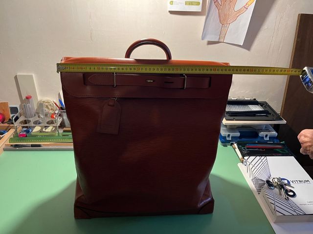 Louis Vuitton streamer bag epi leather Golden brow