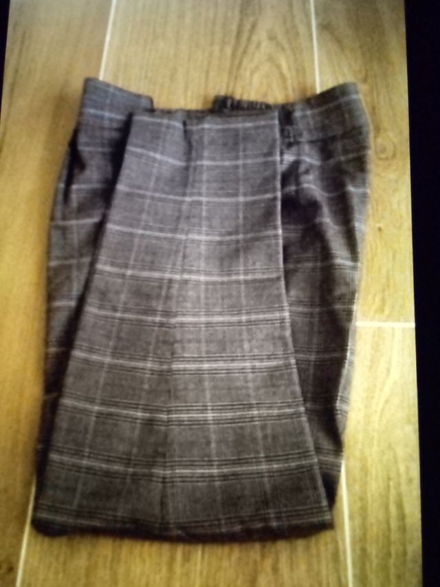 pantalón Pedro del Hierro cuadros nuevo. Talla L
