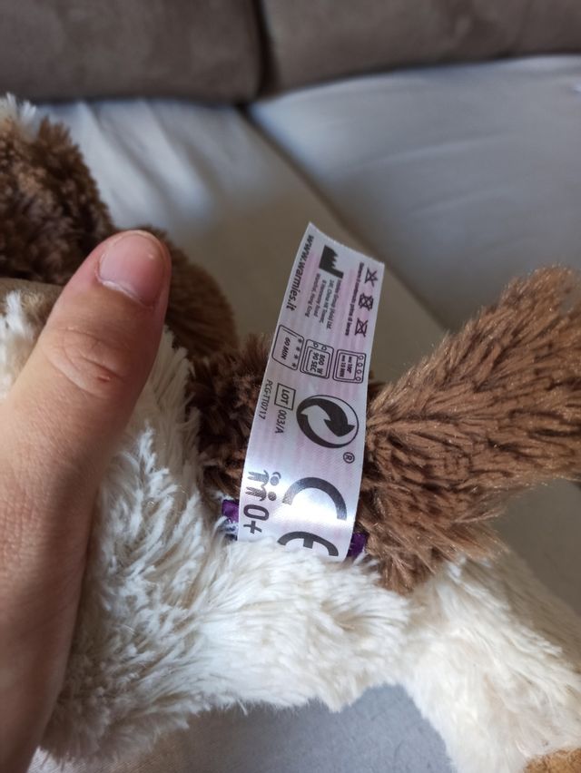 perrito saco de semillas