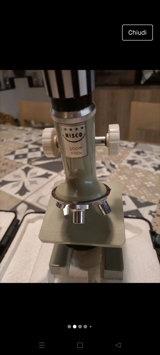 Microscopio Nisco Zoom 900X