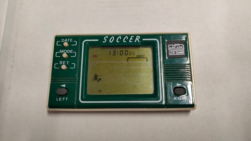 Imagen de Mini arcade LCD game 737 soccer