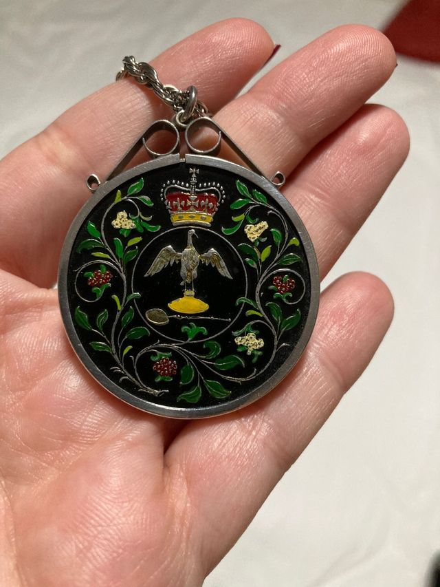 Medallón Isabel II jubileo de plata