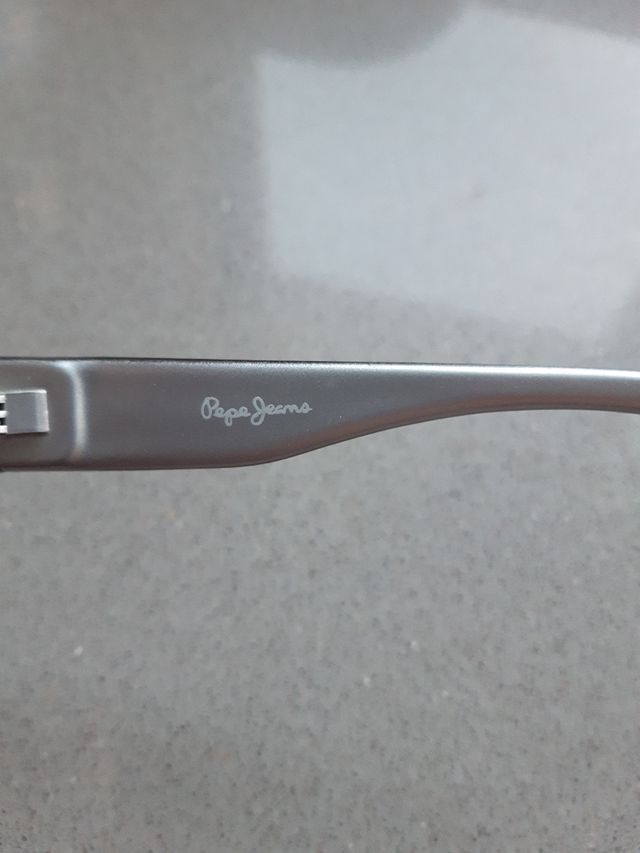 GAFAS DE SOL DE NIÑO