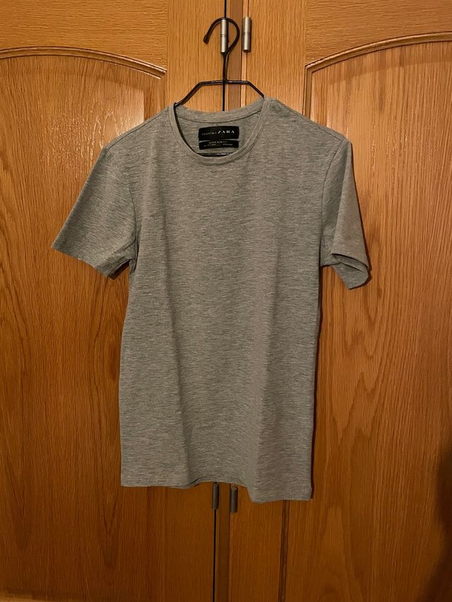 camiseta_slim_zara