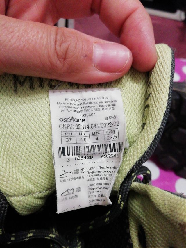 Botas montaña, impermeable, 37