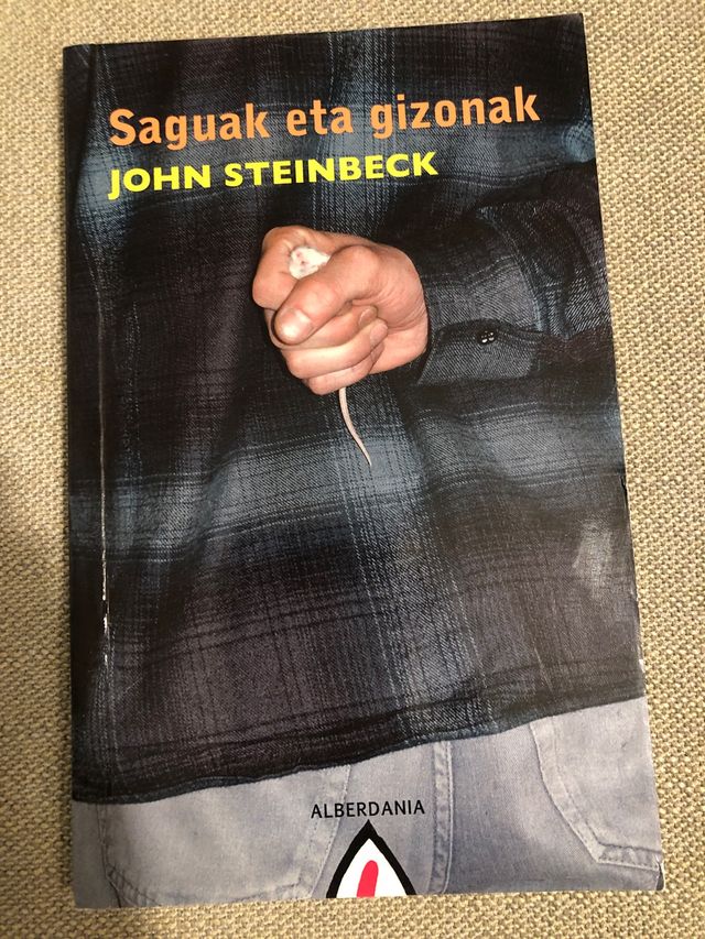 SAGUAK ETA GIZONAK - Libro