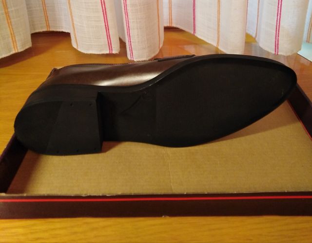 Zapatos de piel, número 39-Marca "Nature"