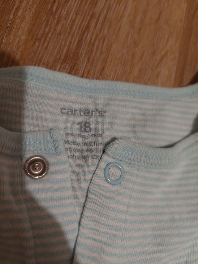 Pijama bebé Carter's 18 meses