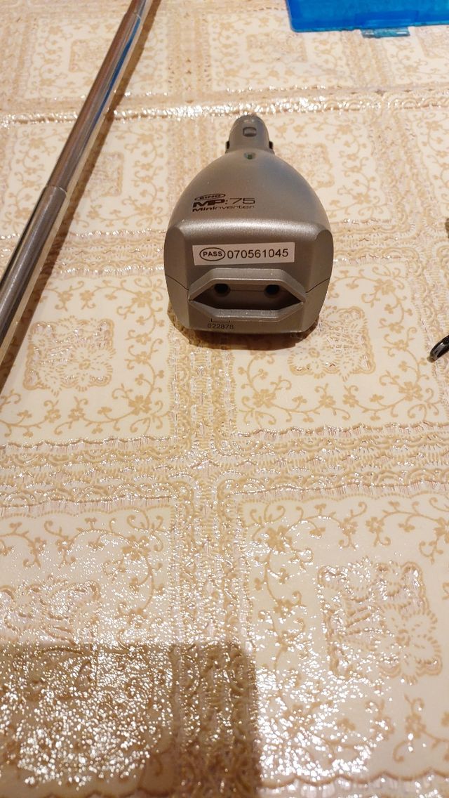 PALO SELFIE Y MÁS. LO ESPECIFICO EN EL ANUNCIO.