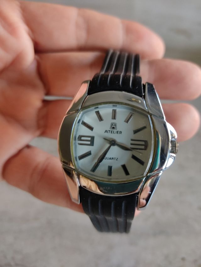Reloj Atelier funciona perfectamente