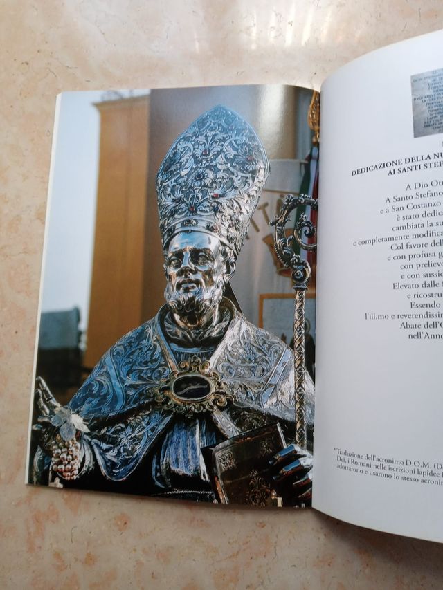 Carmine Ruotolo,la statua argentea di San Costanzo