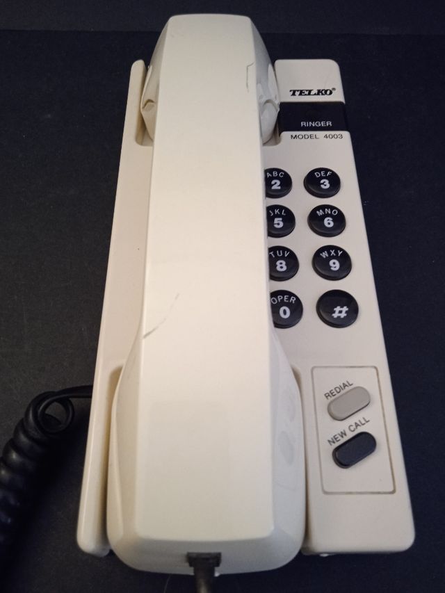 Teléfono fijo vintage Telko