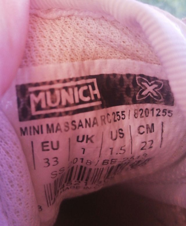 zapatillas munich t. 33