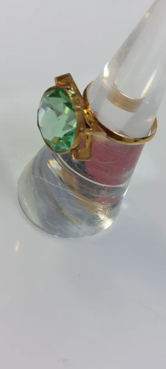 Sortija piedra de color