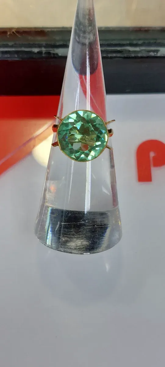 Sortija piedra de color