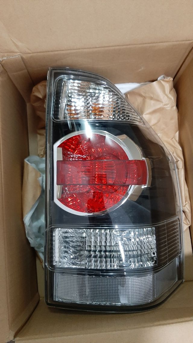 faro o piloto trasero