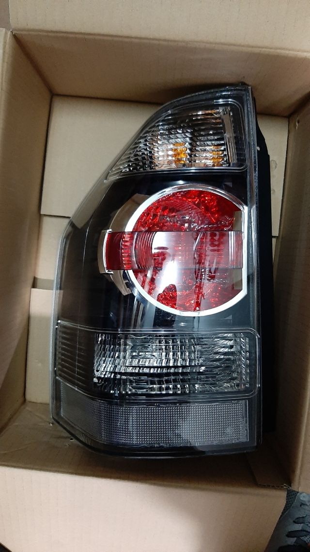 faro o piloto trasero