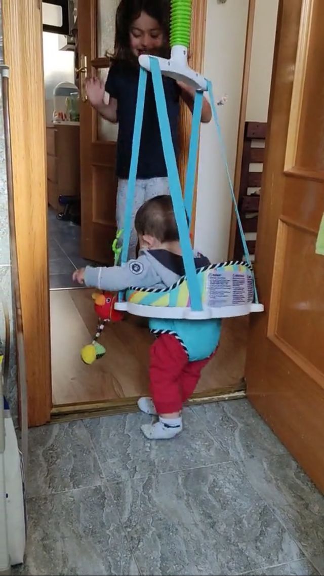 Saltador para la puerta