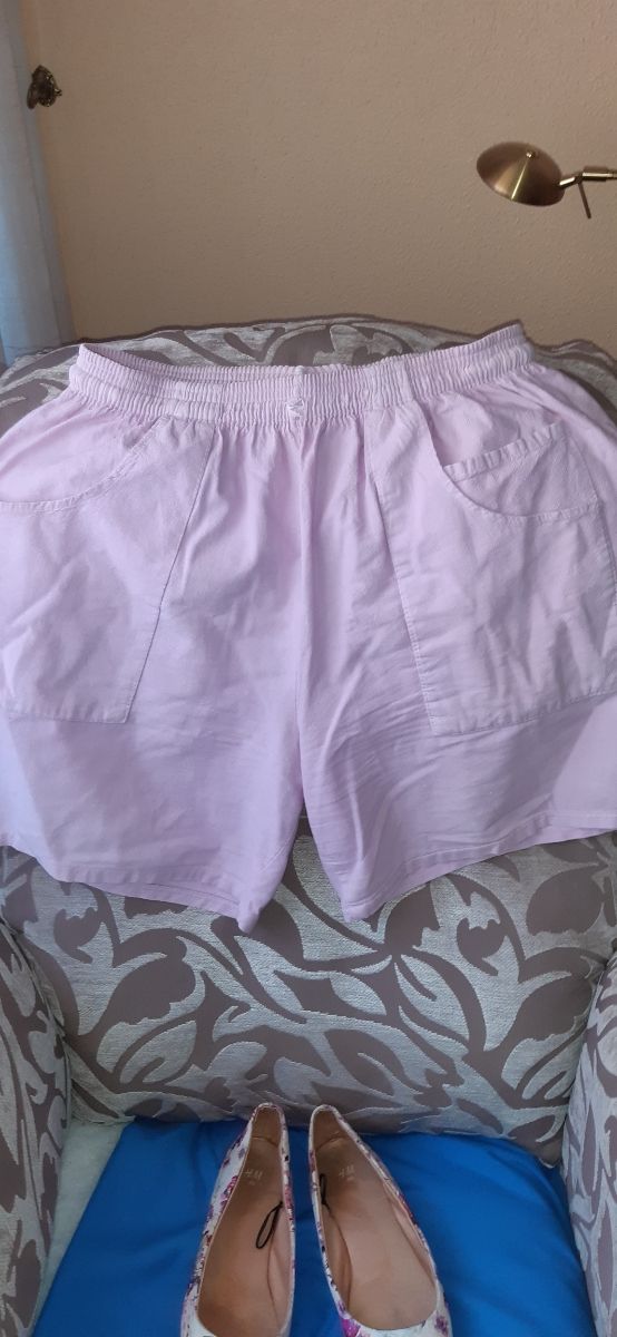 PATALON CORTO COLOR MALVA